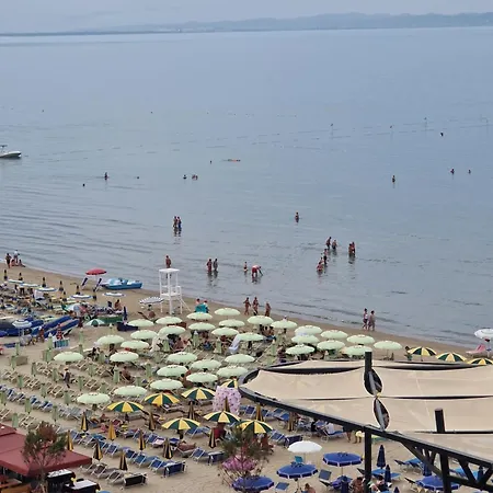 Holiday 2 Apartment Durres
